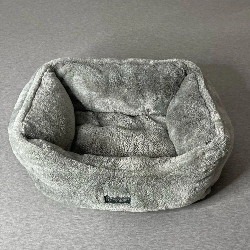 NanDog Super Cloud Reversible Pearl River Gray Dog & Cat Bed